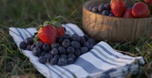 Close up blueberry strawberry cluster